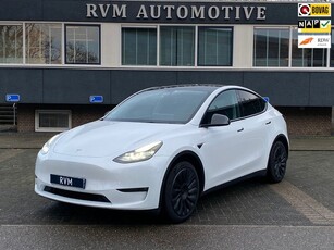 Tesla Model Y Long Range AWD 75 kWh VAN 38.900 VOOR 35.877