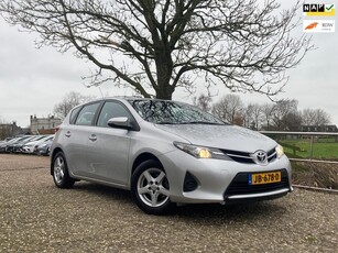 Toyota Auris 1.3 Comfort Dealer onderh. + Clima nu €