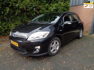 Toyota Auris 1.8 Full Hybrid Aspiration,Navi,Clima,Cruise