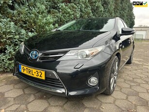 Toyota Auris 1.8 Hybrid Lease+