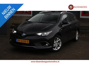 Toyota Auris Touring Sports 1.8 Hybrid Dynamic Go