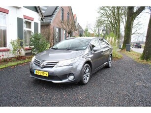 Toyota Avensis Wagon 1.8 VVTi Business (Clima, 6 Bak)