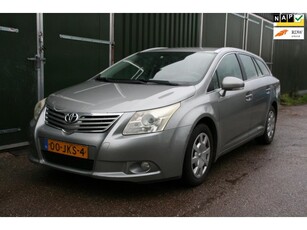 Toyota Avensis Wagon 2.0 D-4D Dynamic, AIRCO, NAVIGATIE