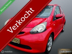 Toyota Aygo 1.0-12V Airco LMV CV Nw Apk Zuinig!!!