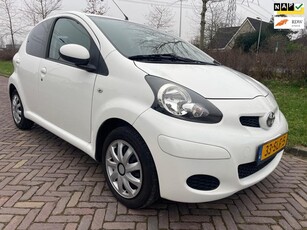 Toyota Aygo 1.0-12V Comfort Navigator-Airco-92000 Km