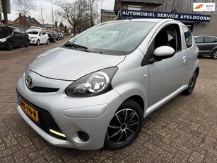 Toyota Aygo 1.0 VVT-i Now *AIRCO*NAVI*ELEKTR.