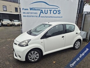 Toyota Aygo 1.0 VVT-i Now (bj 2013)