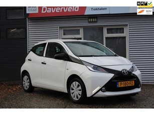 Toyota Aygo 1.0 VVT-i x-now 5-deurs, airco, led