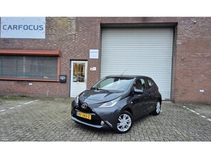 Toyota Aygo 1.0 VVT-i x-play 10-25 APK Airco Camera Cruise