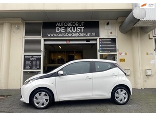 Toyota Aygo 1.0 VVT-i x-play 2016 Navi-Camera Airco