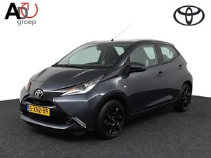 Toyota Aygo 1.0 VVT-i x-play Airco Parkeercamera