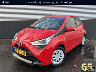 Toyota Aygo 1.0 VVT-i x-play Automaat Navigatie