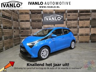 Toyota Aygo 1.0 VVT-i x-play Navigatie camera Automaat