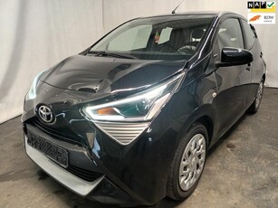 Toyota Aygo 1.0 VVT-i x-play - WOK - Achter Schade