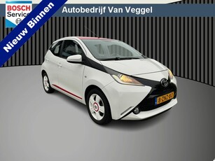 Toyota Aygo 1.0 VVT-i x-wave navi, airco, speed controle, 5