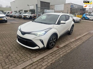 Toyota C-HR 1.8 Hybrid Bi-Tone,Automaat, Navi, 12 mnd