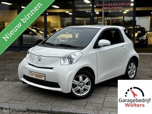 Toyota iQ 1.0 VVTi Aspiration Pearl AUTOMAAT 1E EIGENAAR