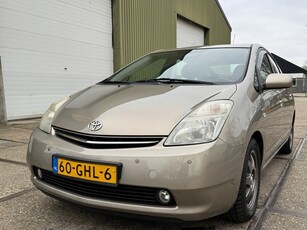 Toyota Prius 1.5 VVT-i Business Edition