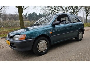 Toyota Starlet 1.3i ! Automaat ! 106.462 KM ! 2e Eig ! NL