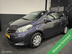 Toyota Yaris 1.0 VVT-i Aspiration 5 DEURS / AIRCO / CAMERA