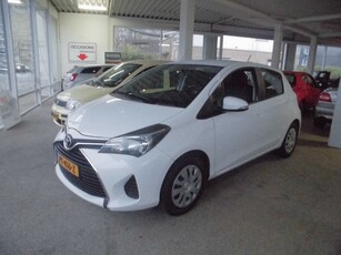 Toyota Yaris 1.0 VVT-i Now (bj 2016)