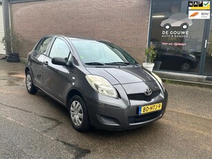 Toyota Yaris 1.0 VVTi Acces