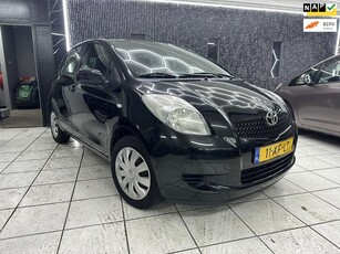 Toyota Yaris 1.0 VVTi Sol MMT