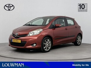 Toyota Yaris 1.3 VVT-i Dynamic Navigatie Climate