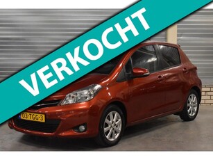 Toyota Yaris 1.3 VVT-i Executive + PanoramadakCameraHalf