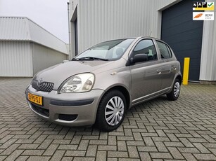 Toyota Yaris 1.3 VVT-i Idols / Elektrisch pakket / NAP