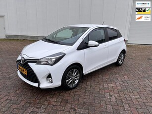 Toyota Yaris 1.3 VVT-i Orange Sport