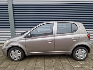 Toyota Yaris 1.3 VVT-i S-Line airco (bj 2005)