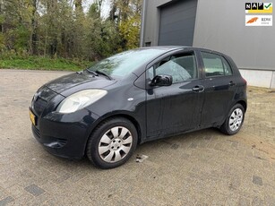 Toyota Yaris 1.3 VVTi Sol