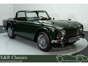 Triumph TR4 IRS Gerestaureerd Zeldzame Surrey Top 1966