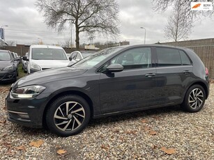 Volkswagen GOLF 1.0 TSI Trendline camera navi 2018