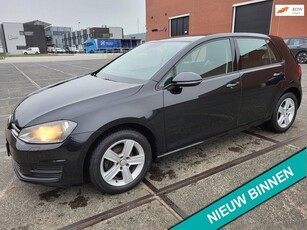 Volkswagen GOLF 1.2 TSI Easyline,navi,stoel verw. Dealer