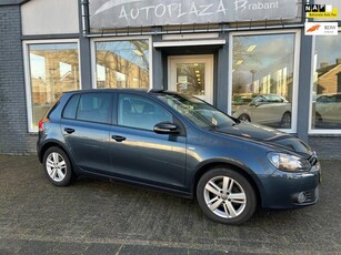 Volkswagen Golf 1.2 TSI MATCH / CLIMAT / PDC /