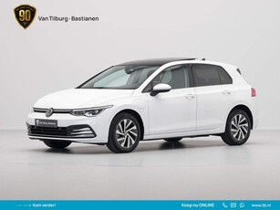 Volkswagen Golf 1.4 eHybrid Style Panorama iQ Light Side