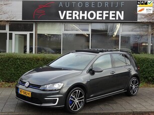 Volkswagen Golf 1.4 TSI GTE - PANORAMADAK - KEYLESS -