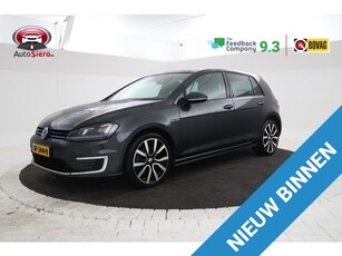 Volkswagen Golf 1.4 TSI GTE Panoramadak, Nieuw accu, Leer