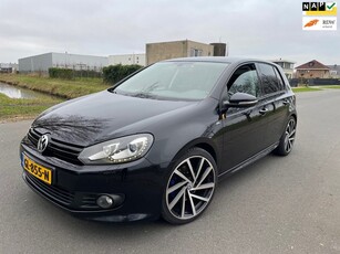 Volkswagen Golf 1.4 TSI Highline DSG/CLIMA/APPLE CARPLAY