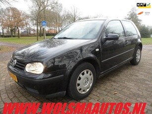 Volkswagen Golf 1.6-16V Comfortline