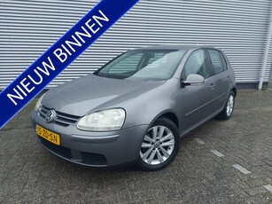 Volkswagen Golf 1.6 FSI Optive 3, airco,multimedia