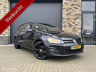 Volkswagen Golf 1.6 TDI Highline BlueMotion