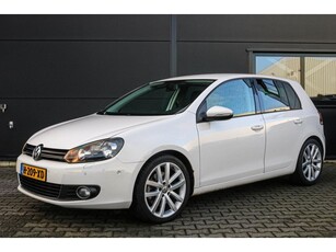 Volkswagen Golf 1.8 TSI - CARPLAY - STOELVERWARMING -