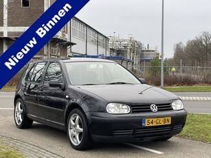 Volkswagen Golf 2.0 Comfortline 5 Deurs APK 6-2025