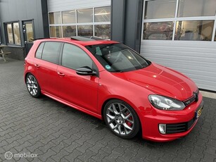 Volkswagen Golf 2.0 GTI Edition 35 / DSG / Pano / DCC