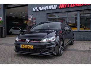 Volkswagen Golf 2.0 TSI GTI Performance