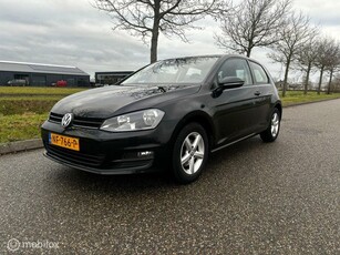 Volkswagen Golf 7 1.2 TSI Trendline Airco Cruise Zwart 2017