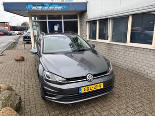 Volkswagen GOLF Variant 1.0 TSI Comfortline Business